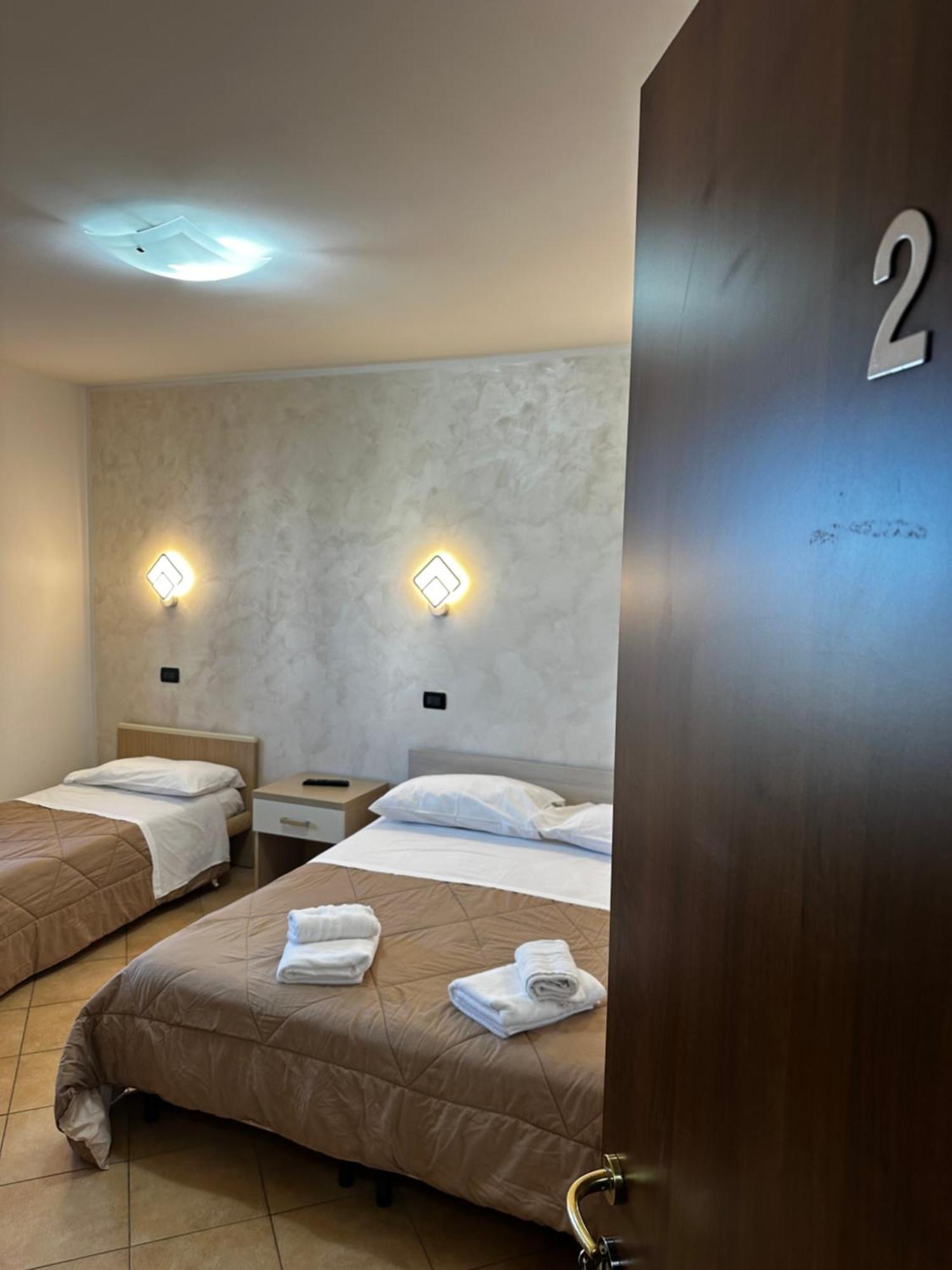 Comfort Triple Room