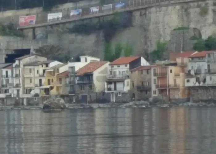 Seaside Room